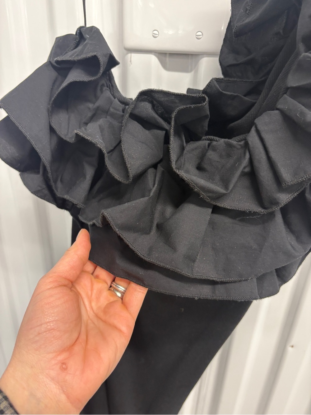 One-Shoulder Black Ruffle Bodycon Mini Dress - Picture 3 of 4